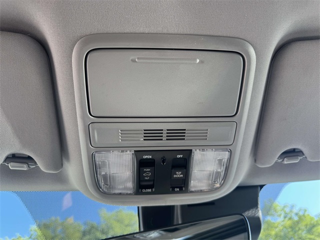 2022 Honda Pilot SE photo 28