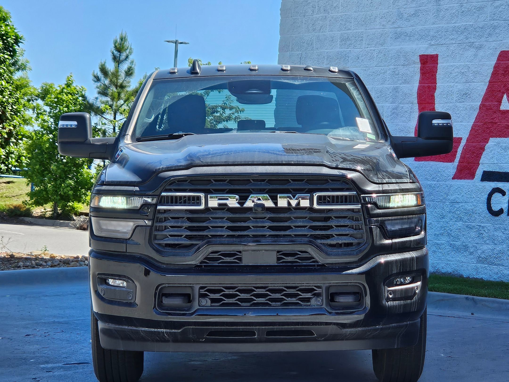 2025 Ram 2500 Big Horn photo 2