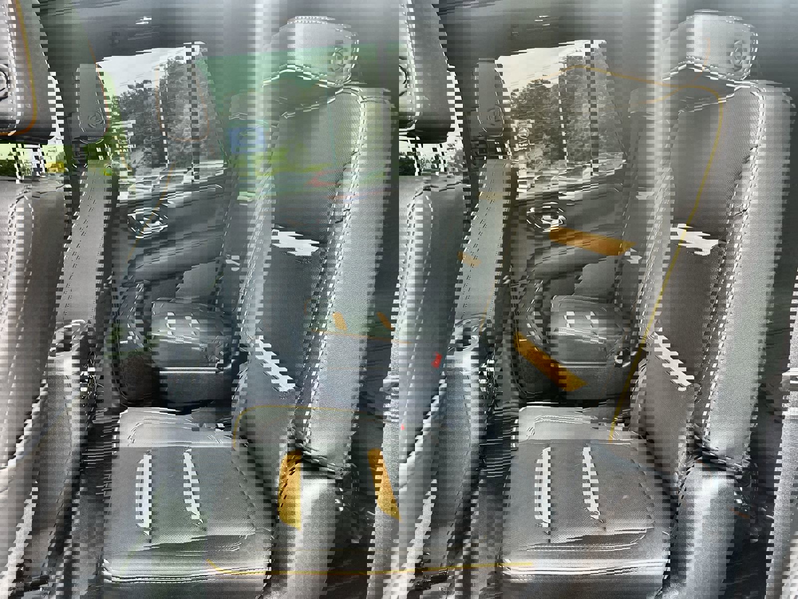 2023 Gmc Yukon AT4 photo 25