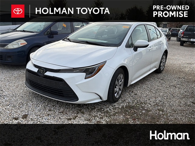 2023 Toyota Corolla LE's photo