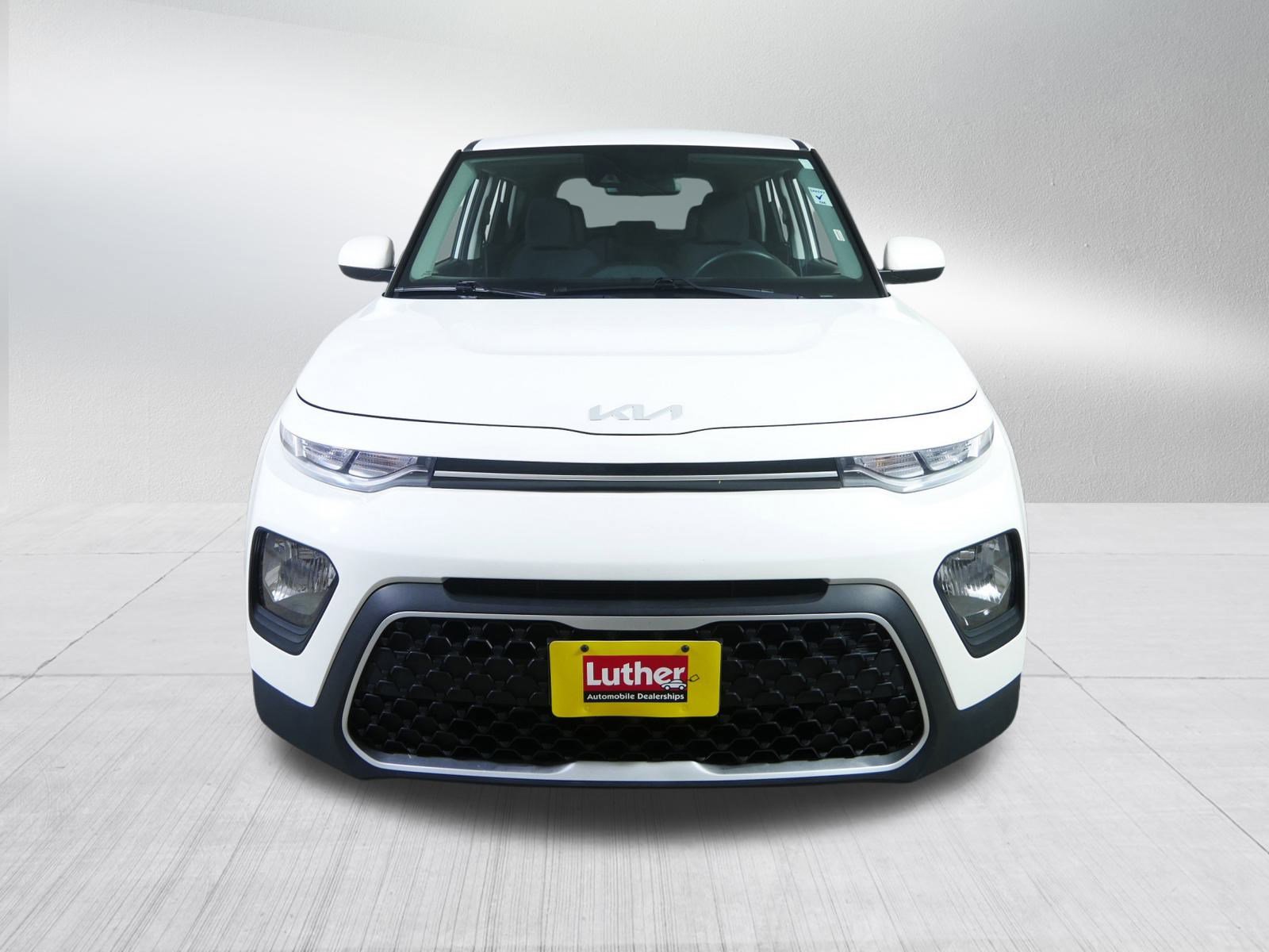 Used 2022 Kia Soul LX with VIN KNDJ23AU6N7161114 for sale in Brooklyn Center, MN