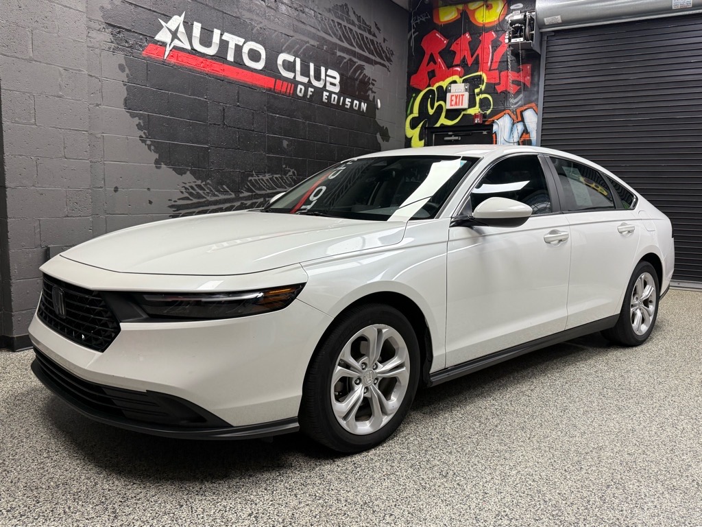 2024 Honda Accord LX photo 3