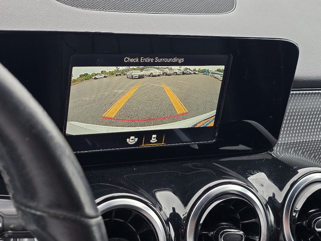 2021 Mercedes Benz GLB 250 photo 5