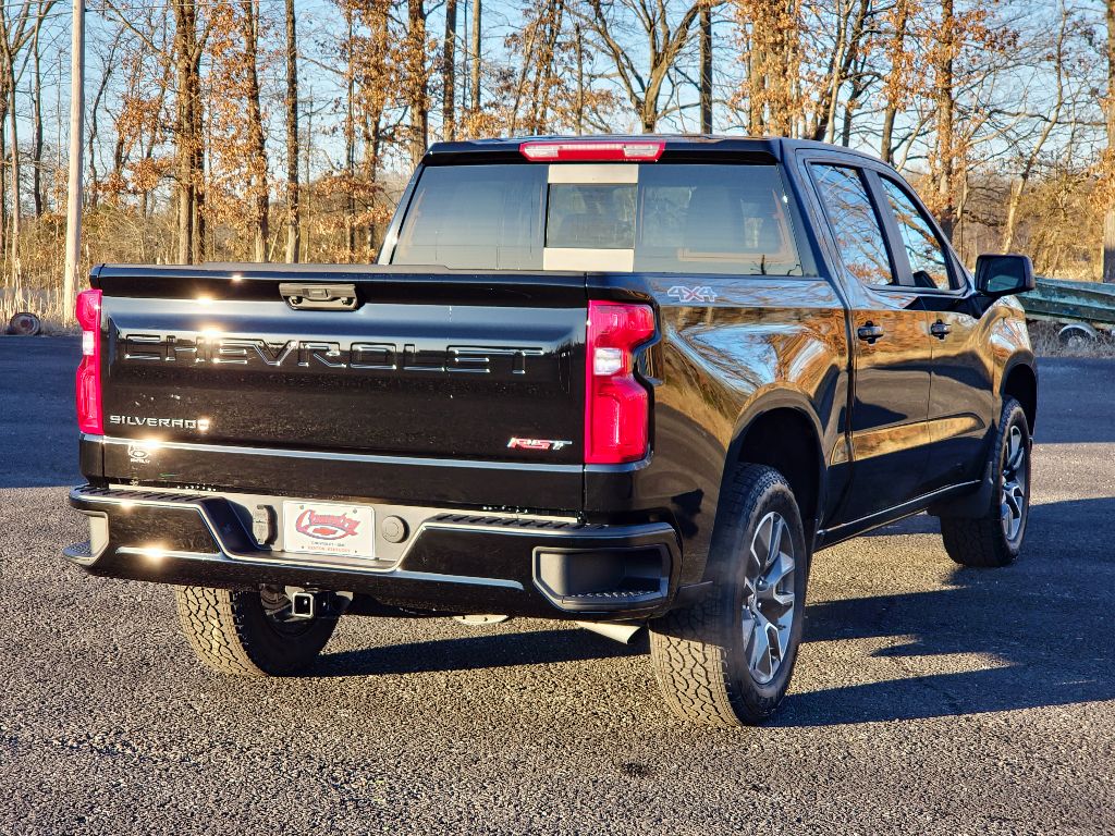 2025 Chevrolet Silverado 1500 RST photo 7