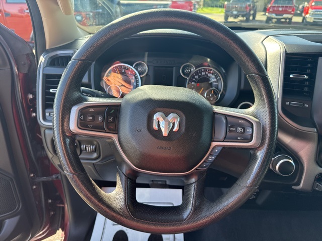 2019 Ram 1500 Tradesman photo 14