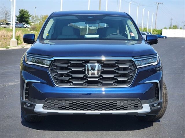 2025 Honda Pilot EX-L photo 2