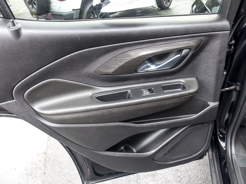 2021 GMC TERRAIN - Image 27