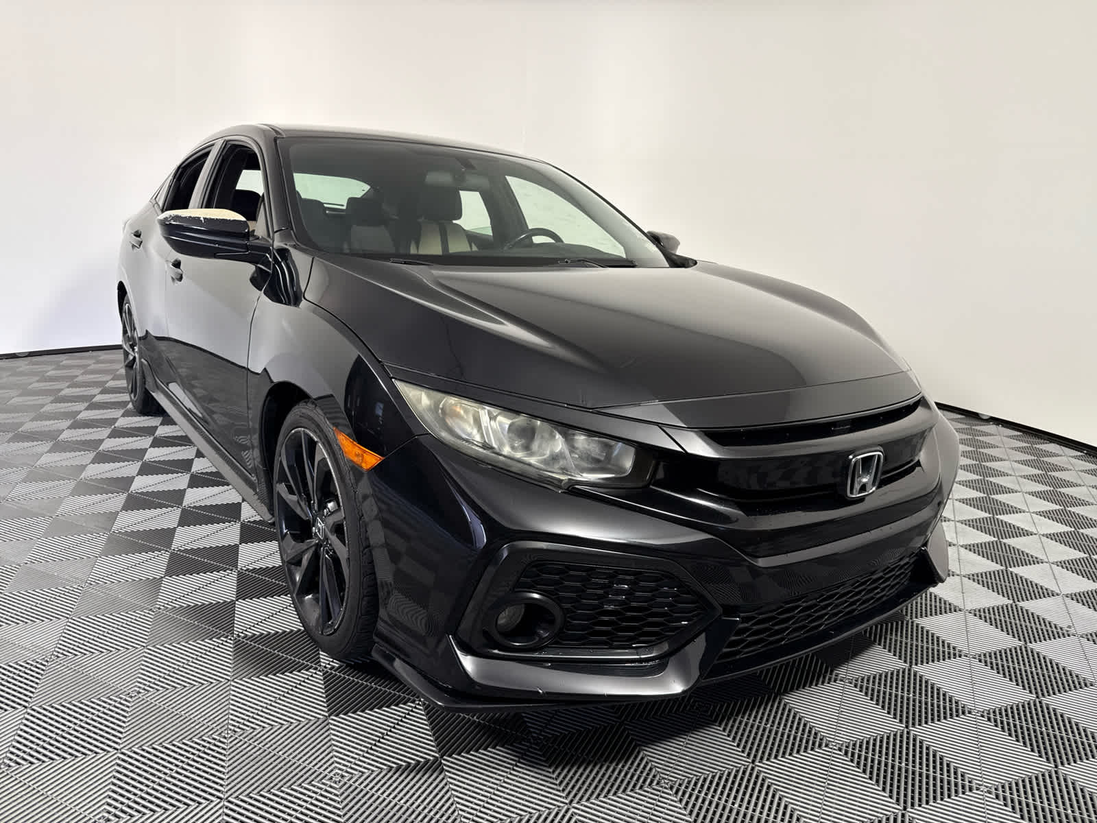 2018 Honda Civic Hatchback Sport photo 9