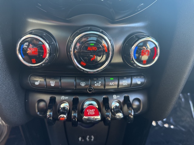 2015 Mini Cooper Hardtop Base photo 10