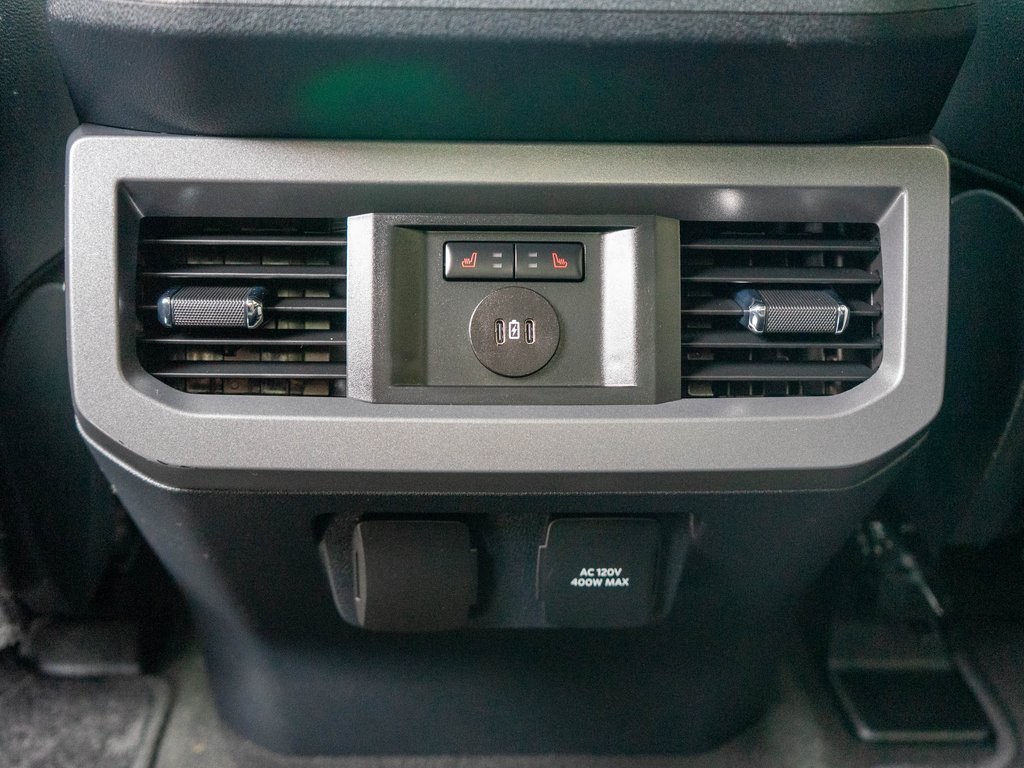 2024 Ford F-250 photo 13