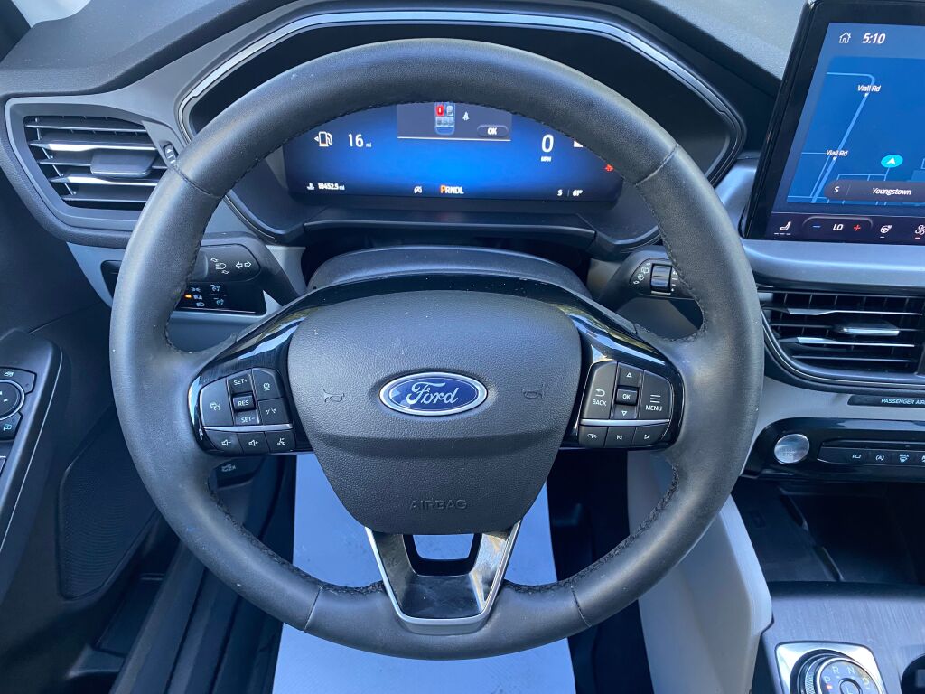 2023 Ford Escape Active photo 3
