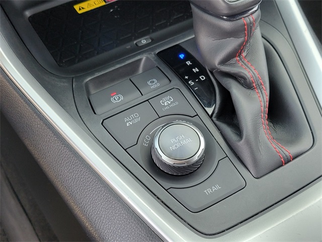2022 Toyota RAV4 Prime XSE photo 22