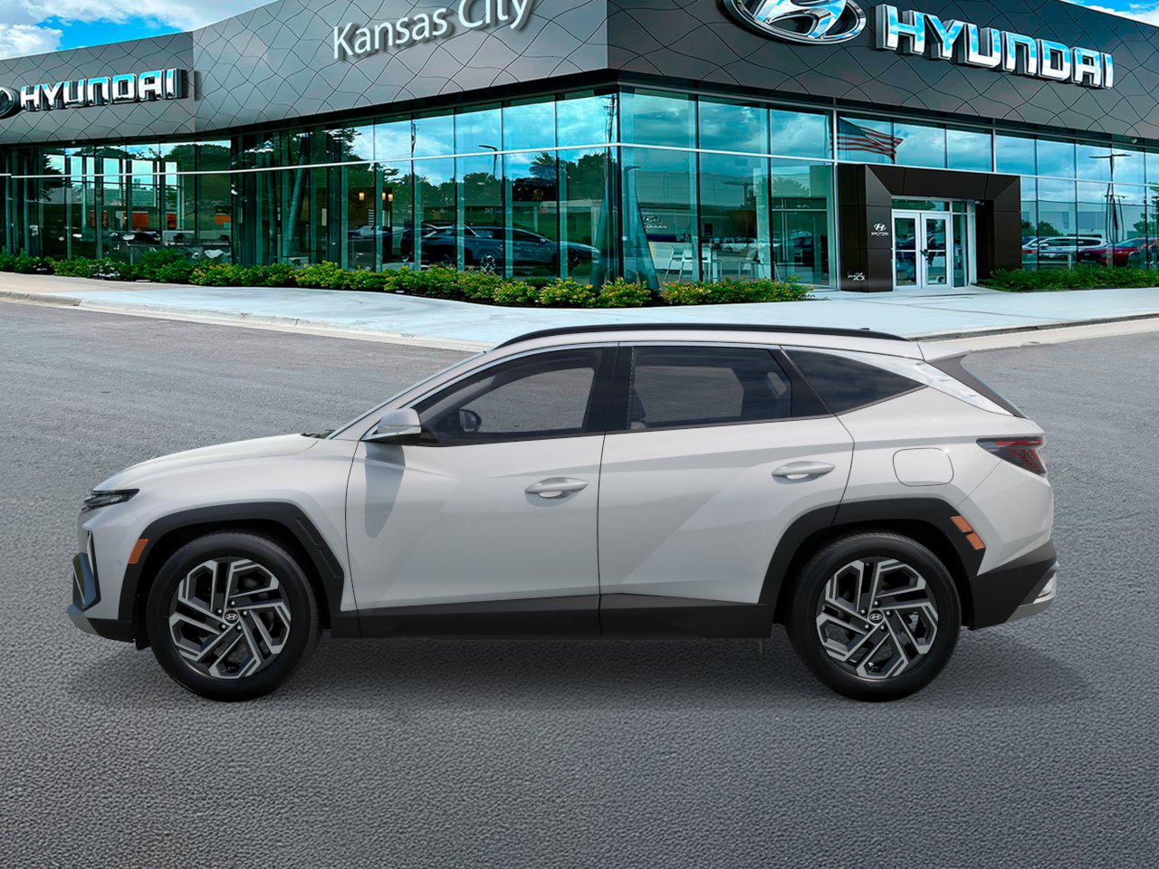 2025 Hyundai Tucson Hybrid Limited photo 3