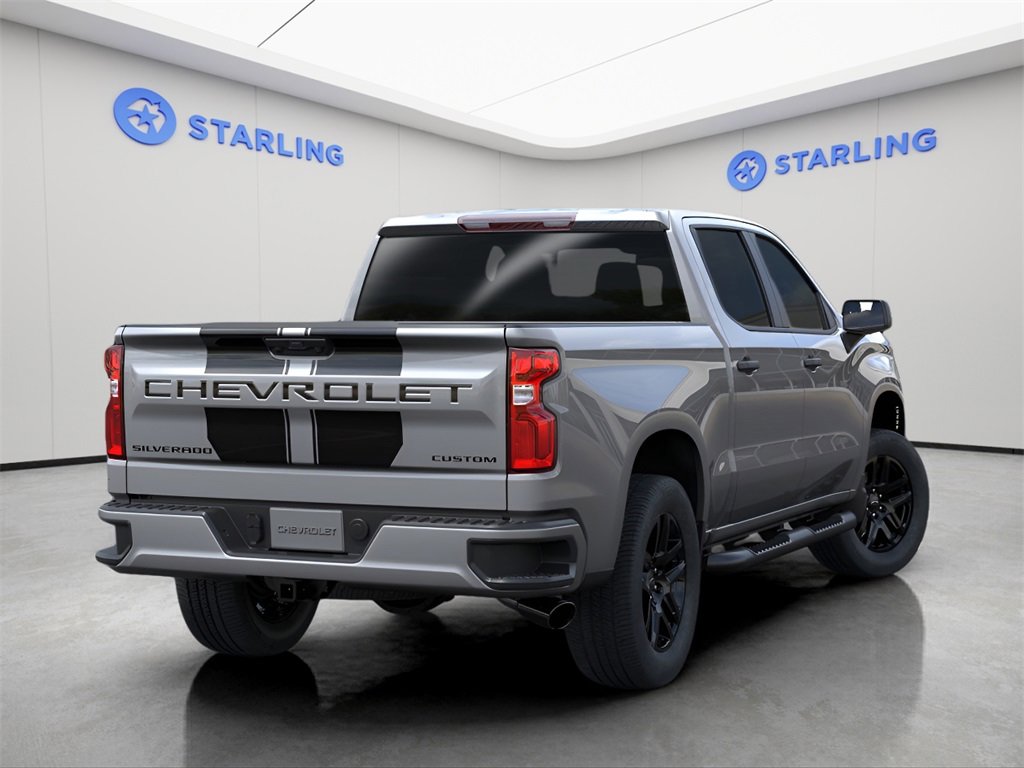2025 Chevrolet Silverado 1500 Custom photo 3