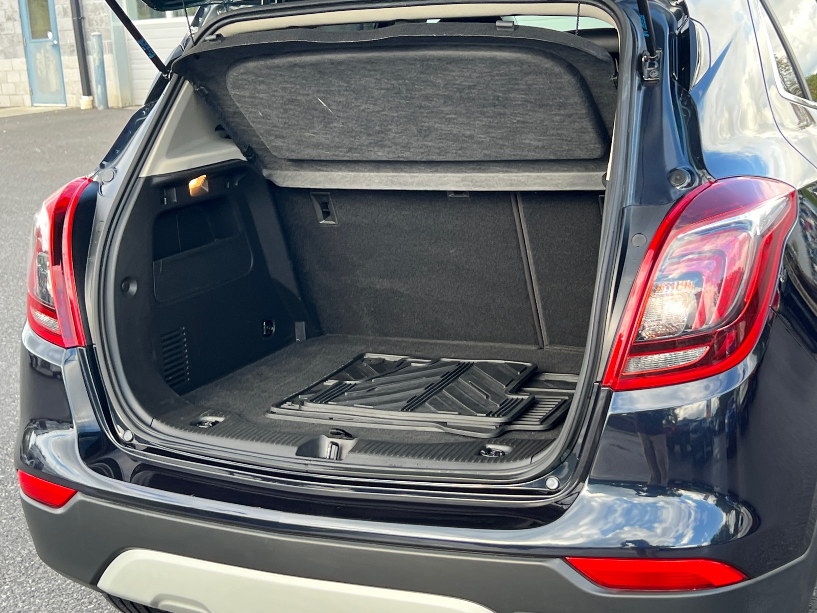 2022 Buick Encore Preferred photo 14