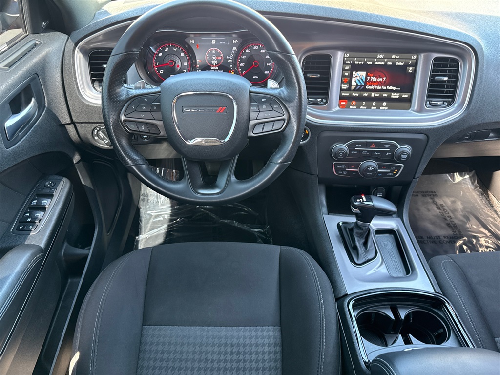 2022 Dodge Charger R/T photo 21
