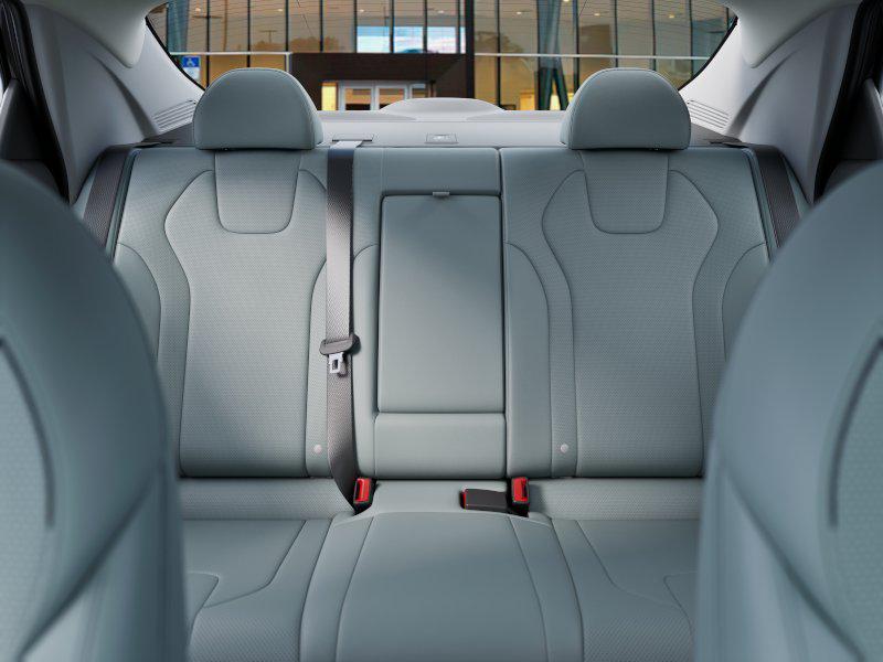 2025 Hyundai Elantra Hybrid Limited photo 11