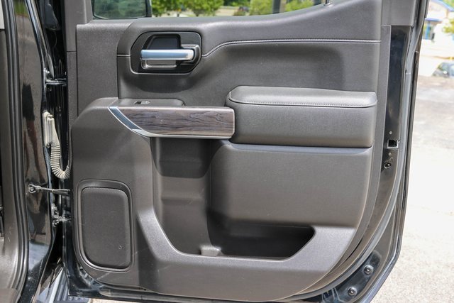 Used 2021 Black Chevrolet LTZ image 17