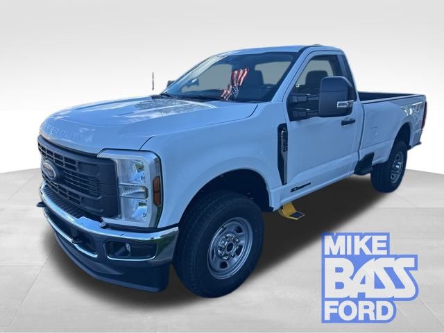 2026 Ford F-350 Super Duty XL's photo