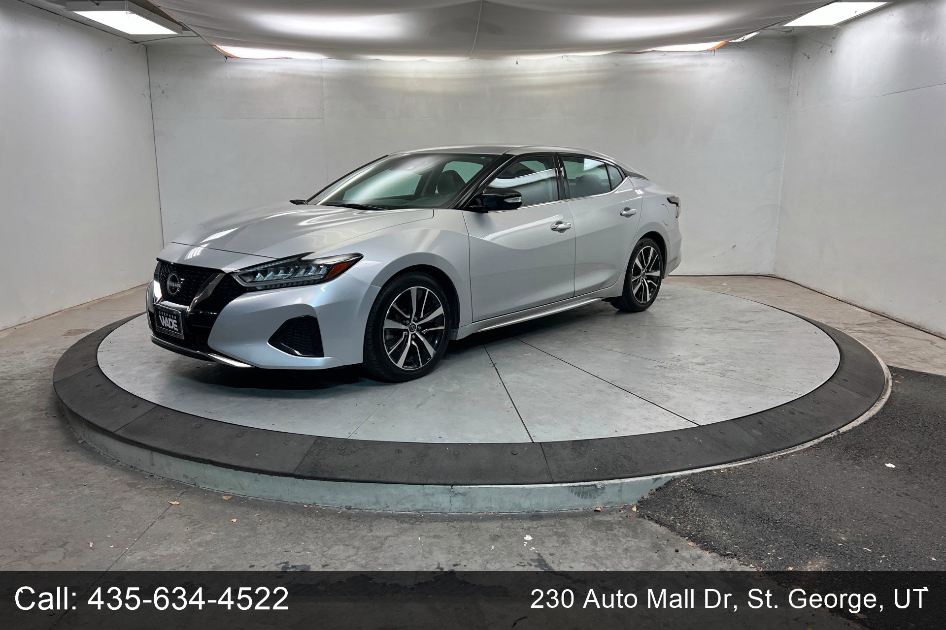 2023 Nissan Maxima SV's photo