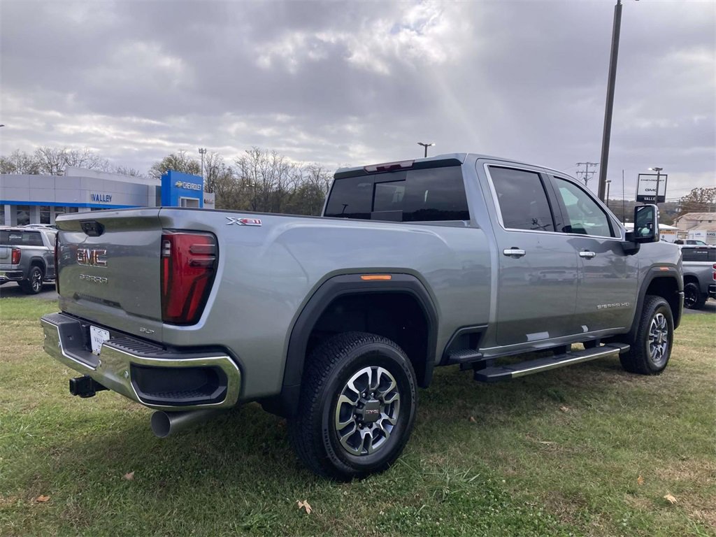 2026 Gmc Sierra 2500 HD SLT photo 3