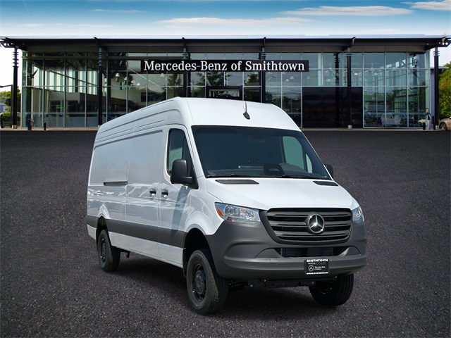 2025 Mercedes-Benz Sprinter Cargo Van Base's photo