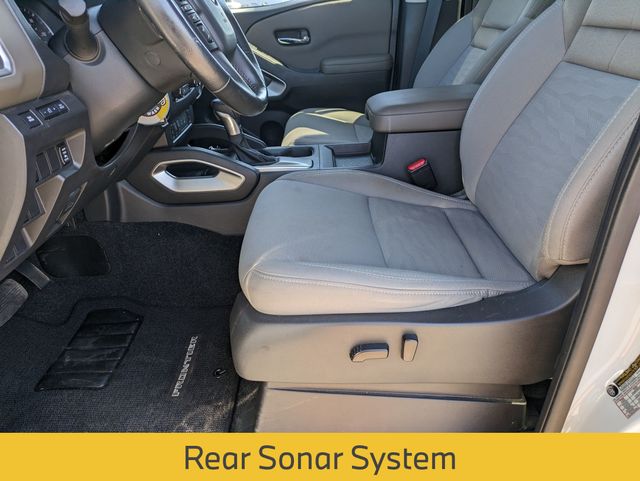 2023 Nissan Frontier SV photo 11