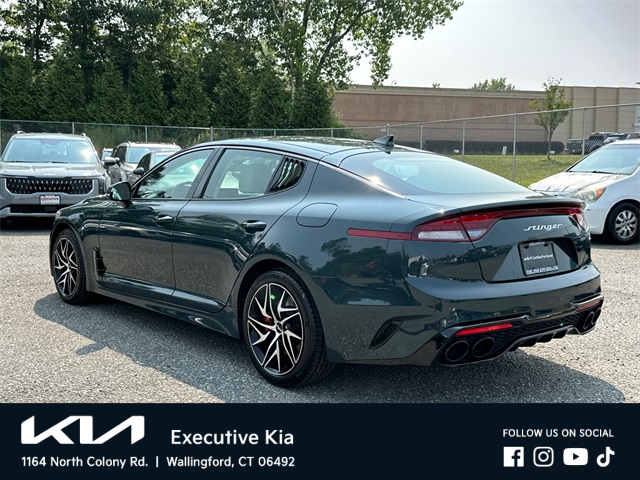 2023 Kia Stinger GT-Line photo 4