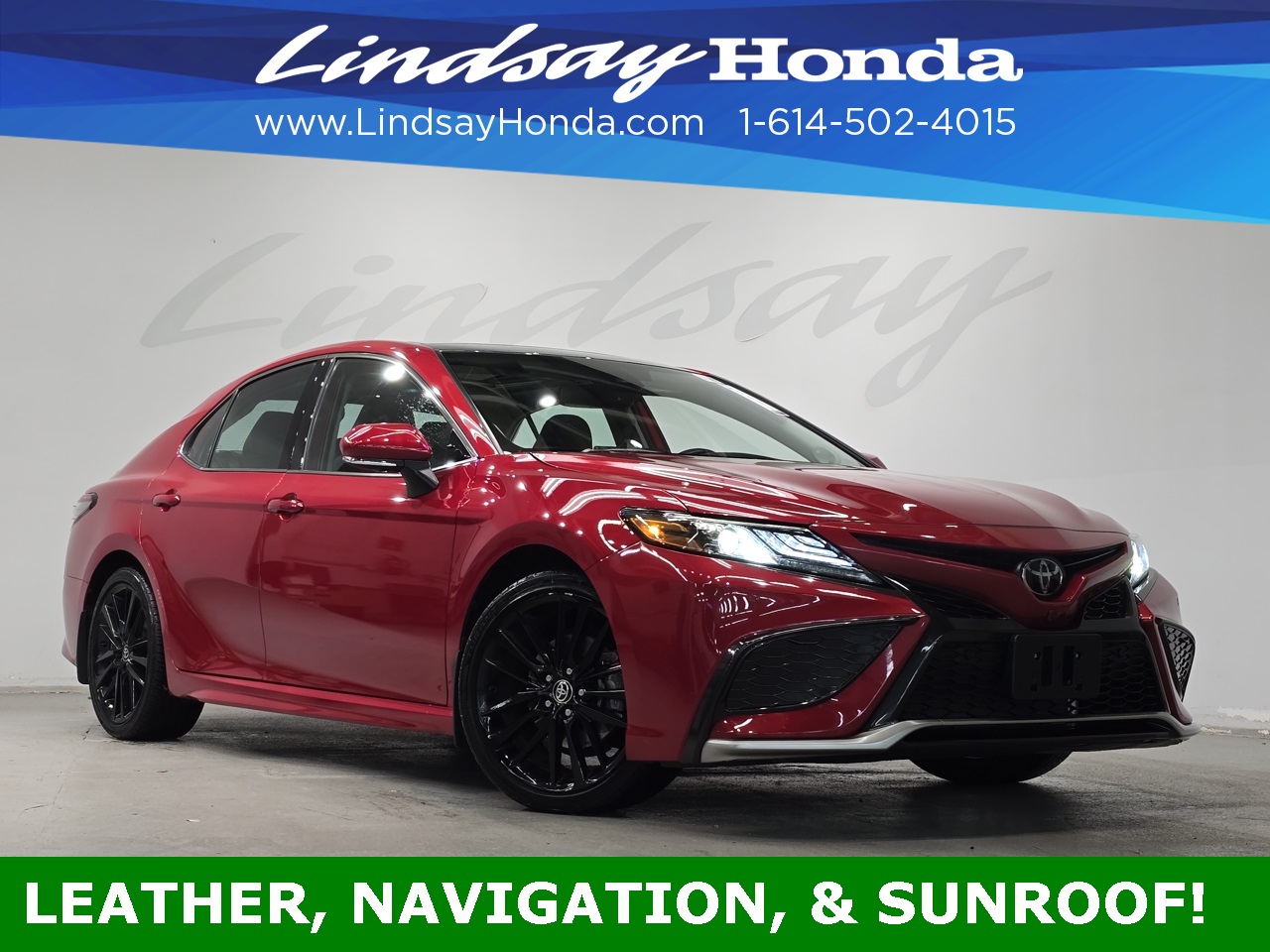 2024 Toyota Camry XSE's photo