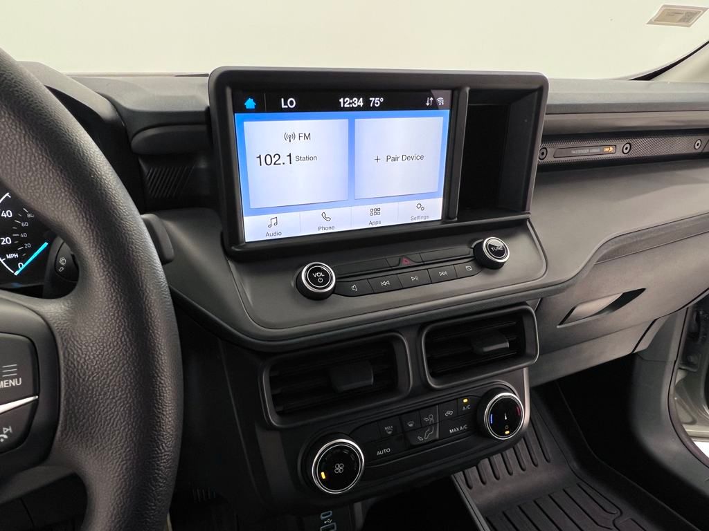 2023 Ford Maverick XL photo 4