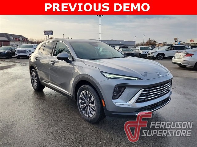 2025 Buick Envision Preferred's photo