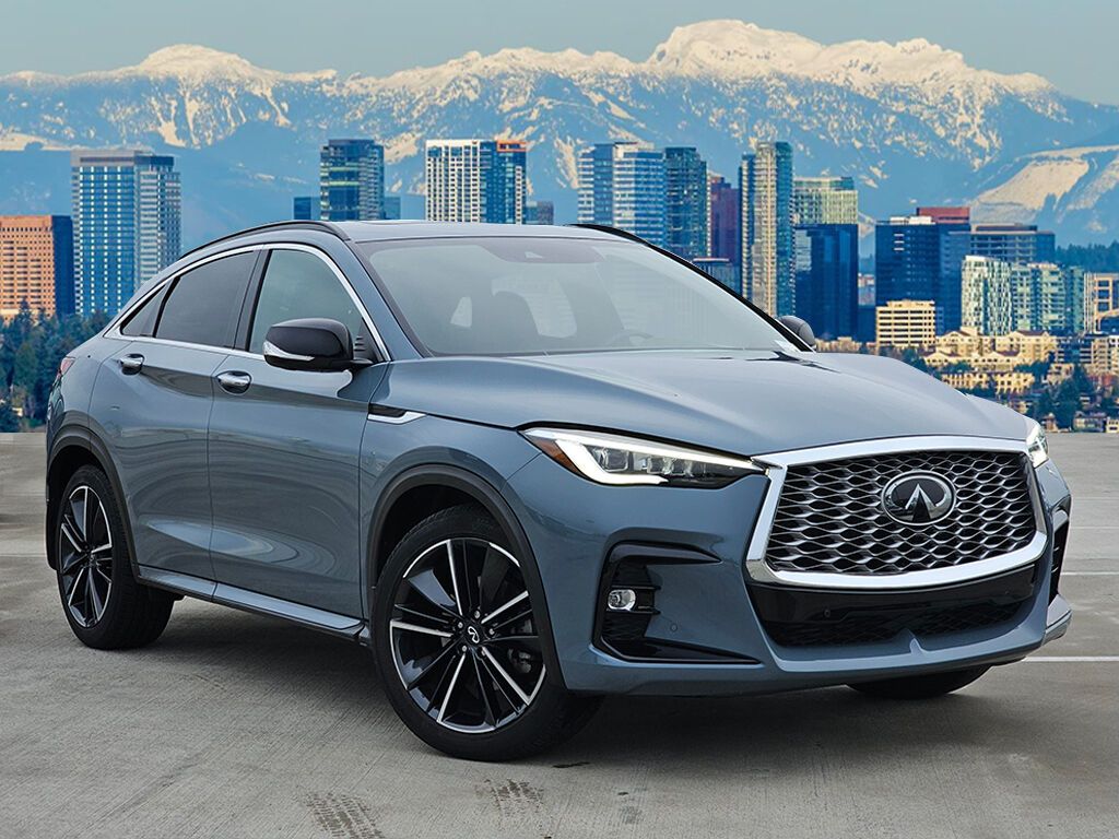 2023 INFINITI QX55 Essential's photo