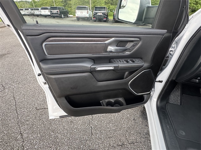 2025 Ram 1500 Laramie photo 10