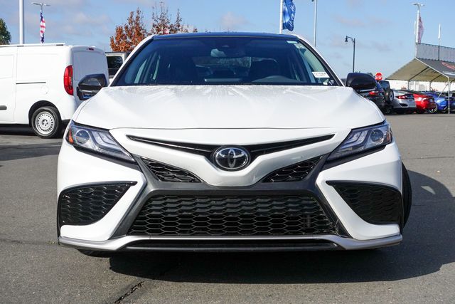 2022 Toyota Camry XSE photo 3