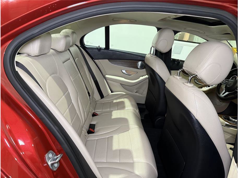 2019 Mercedes Benz C 300 photo 24