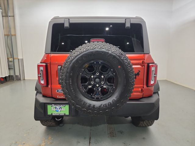 2024 Ford Bronco Wildtrak photo 3