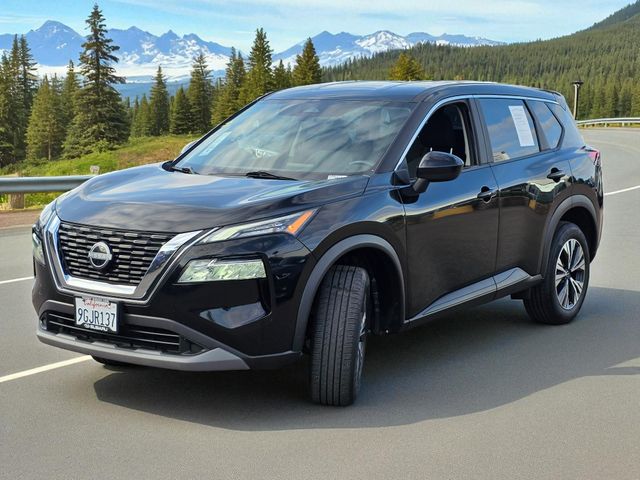 2023 Nissan Rogue SV photo 4