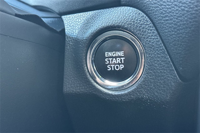 2024 Toyota RAV4 XLE Premium photo 20