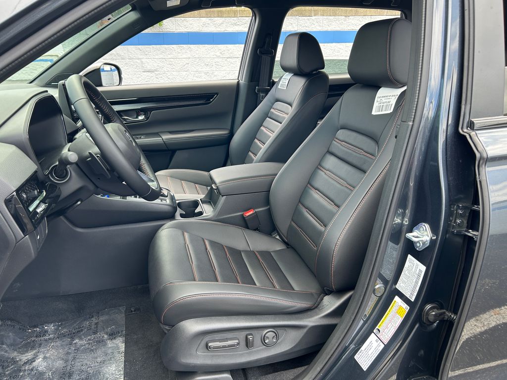 2026 Honda CR-V Hybrid Sport Touring photo 16