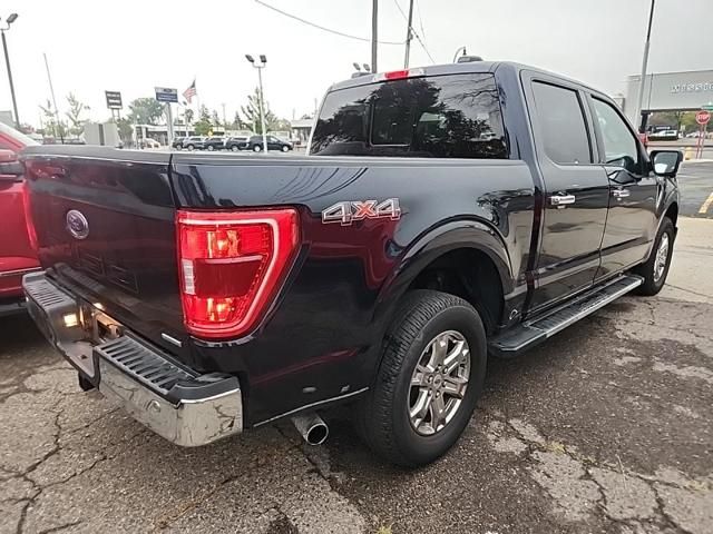 2023 Ford F-150 XLT photo 2