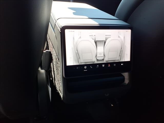 2026 Tesla Model Y Long Range photo 13