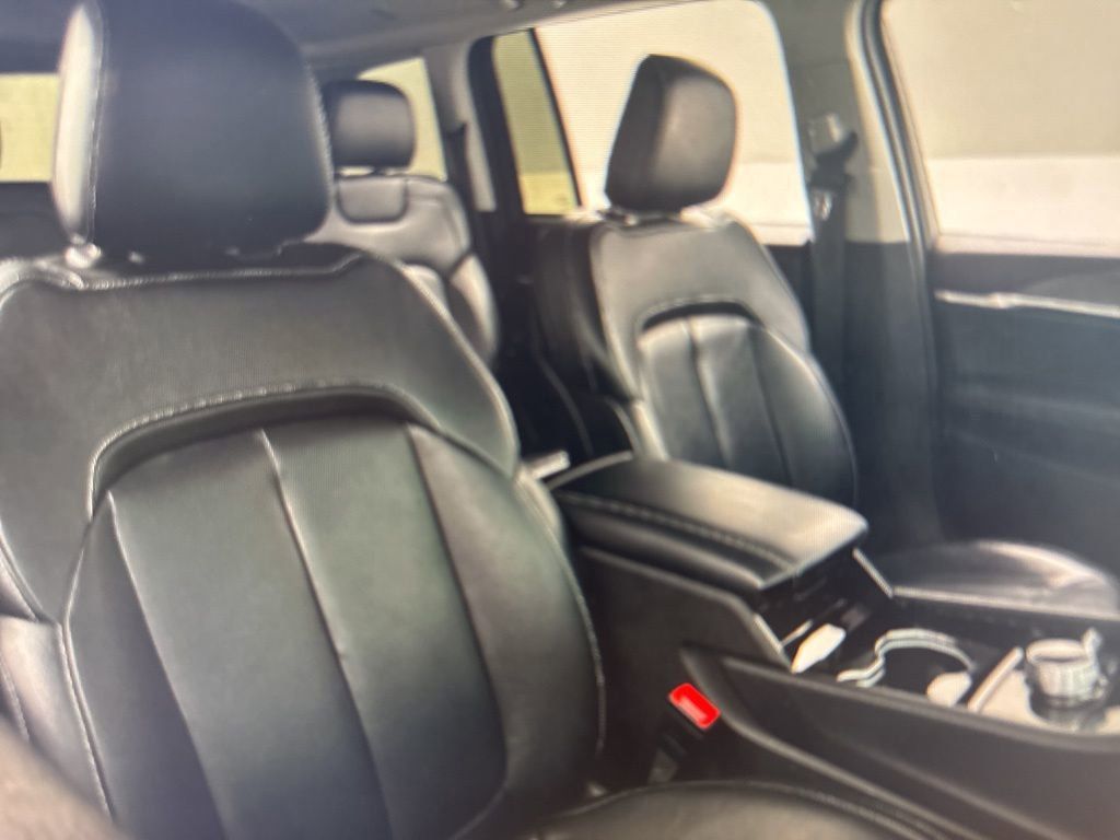 2023 Jeep Grand Cherokee Limited photo 5