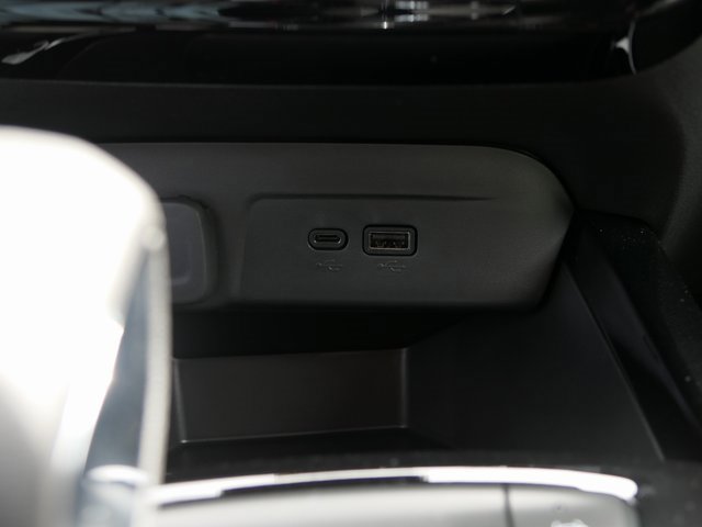 2026 Chevrolet Trax photo 19