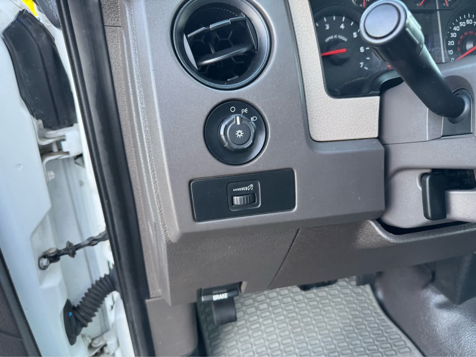 2009 Ford F-150 XLT photo 15