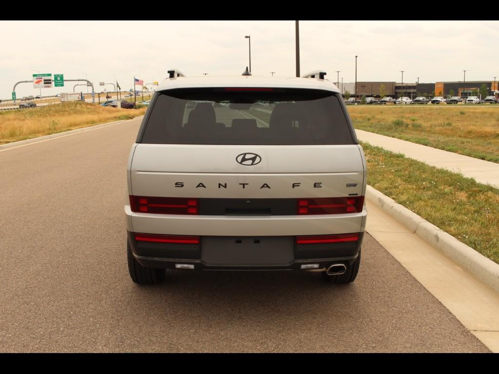 2025 Hyundai Santa Fe XRT photo 3
