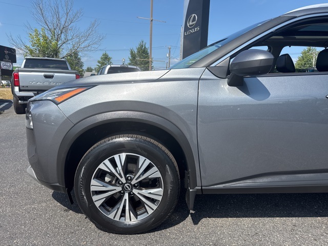 2023 Nissan Rogue SV photo 35