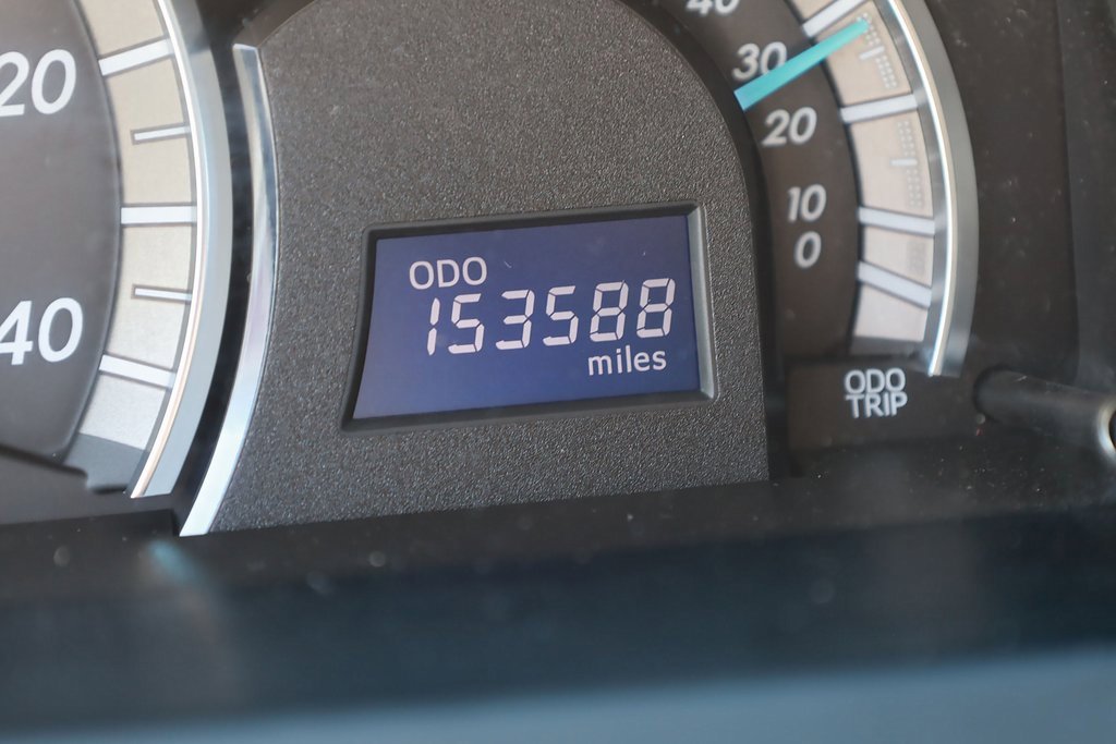 2012 Toyota Camry L photo 14