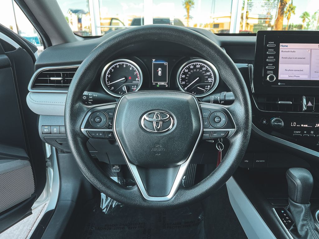 2023 Toyota Camry LE photo 19