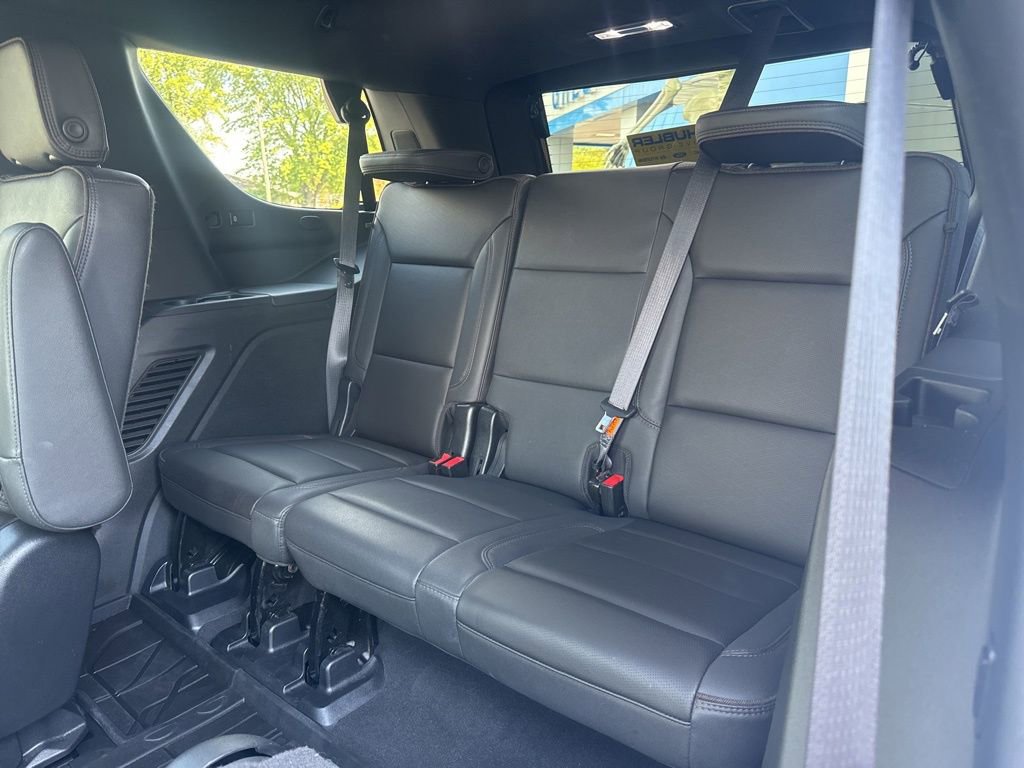 2023 Chevrolet Tahoe High Country photo 18