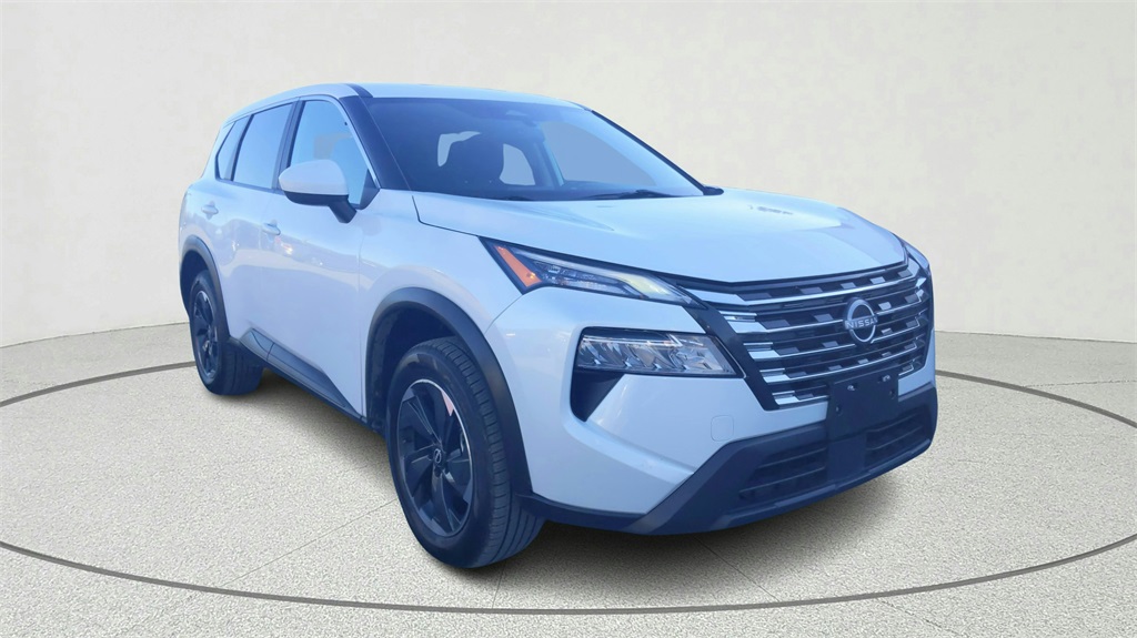 2024 Nissan Rogue SV's photo